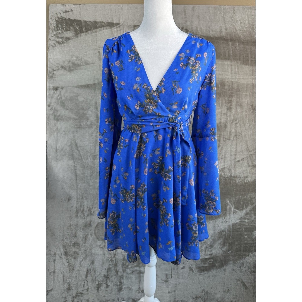 Free People Women's Blue Floral Chiffon Wrap V Neck Bell Sleeve Mini Dress XS